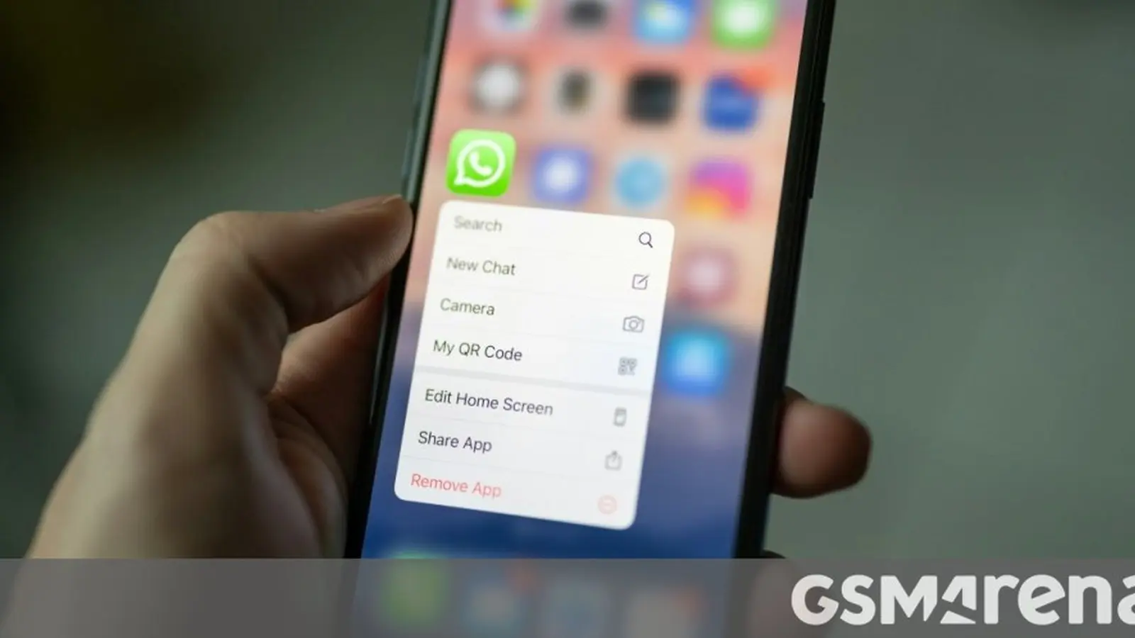 ChatGPT regresa gratis a WhatsApp en Europa tras decisión de la Comisión Europea