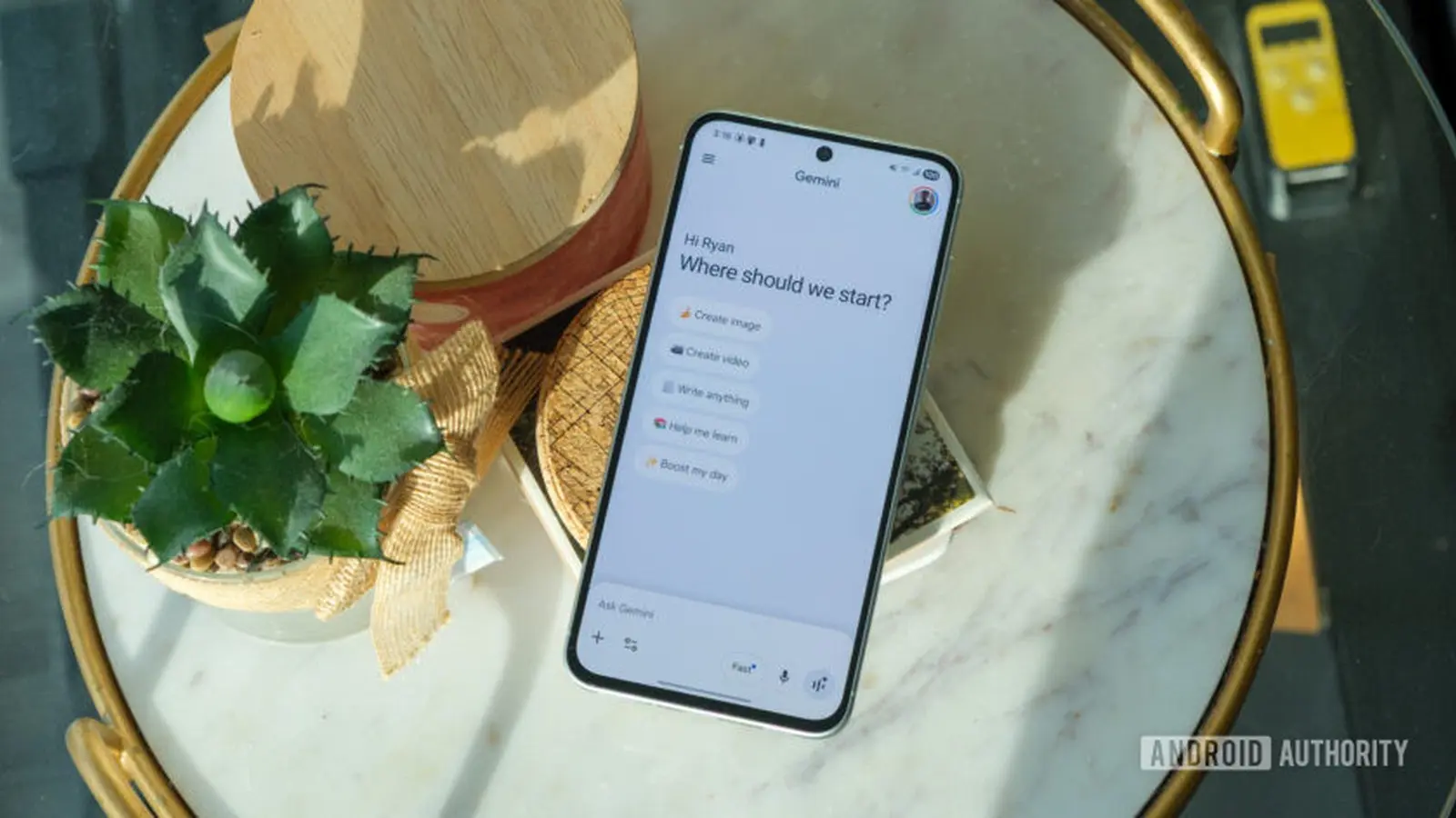 Google actualiza la app Gemini con mejoras en niveles de pensamiento y notificaciones, imagen 2