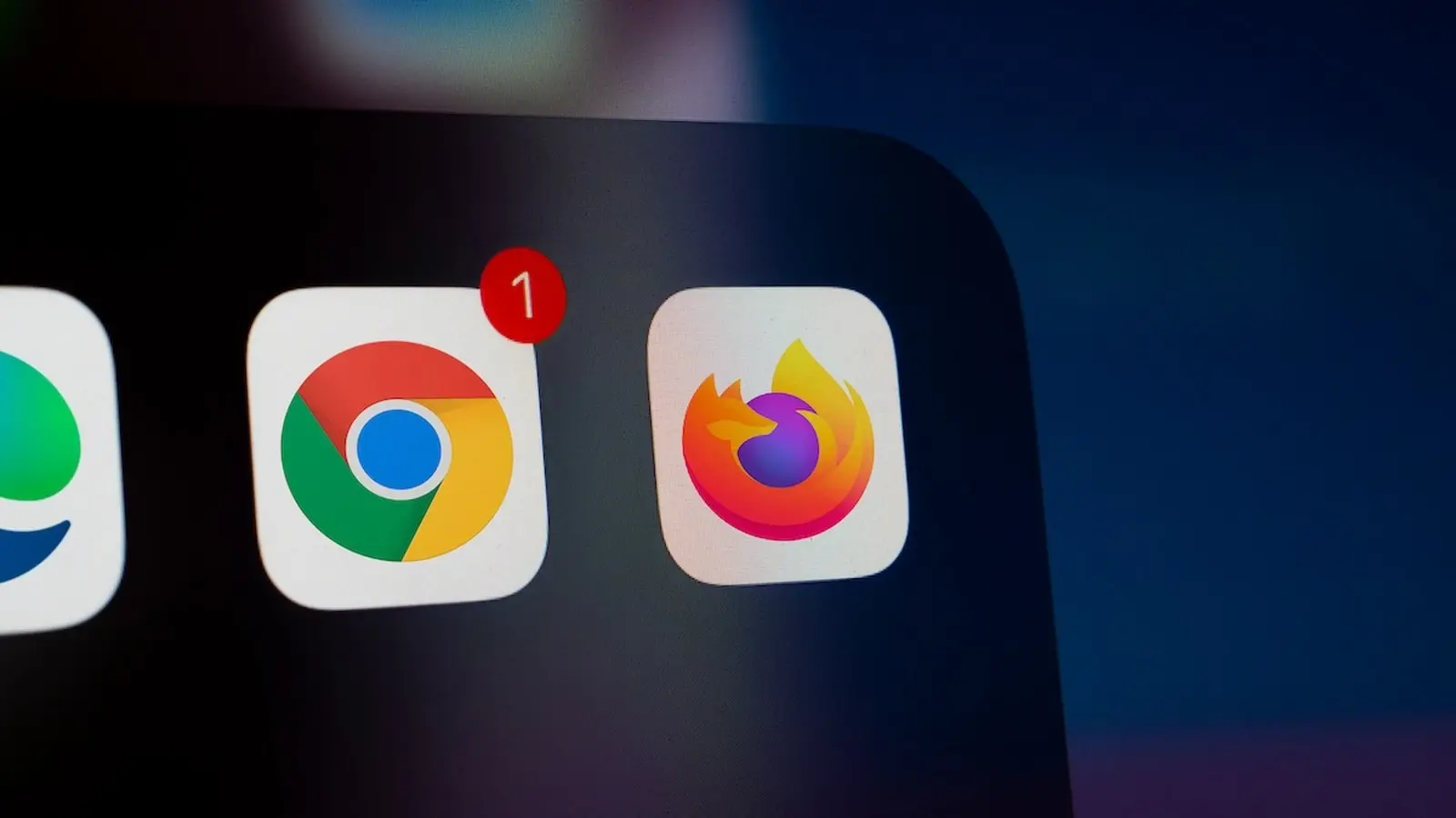Google y Mozilla corrigen fallas críticas en Chrome 150 y Firefox 152