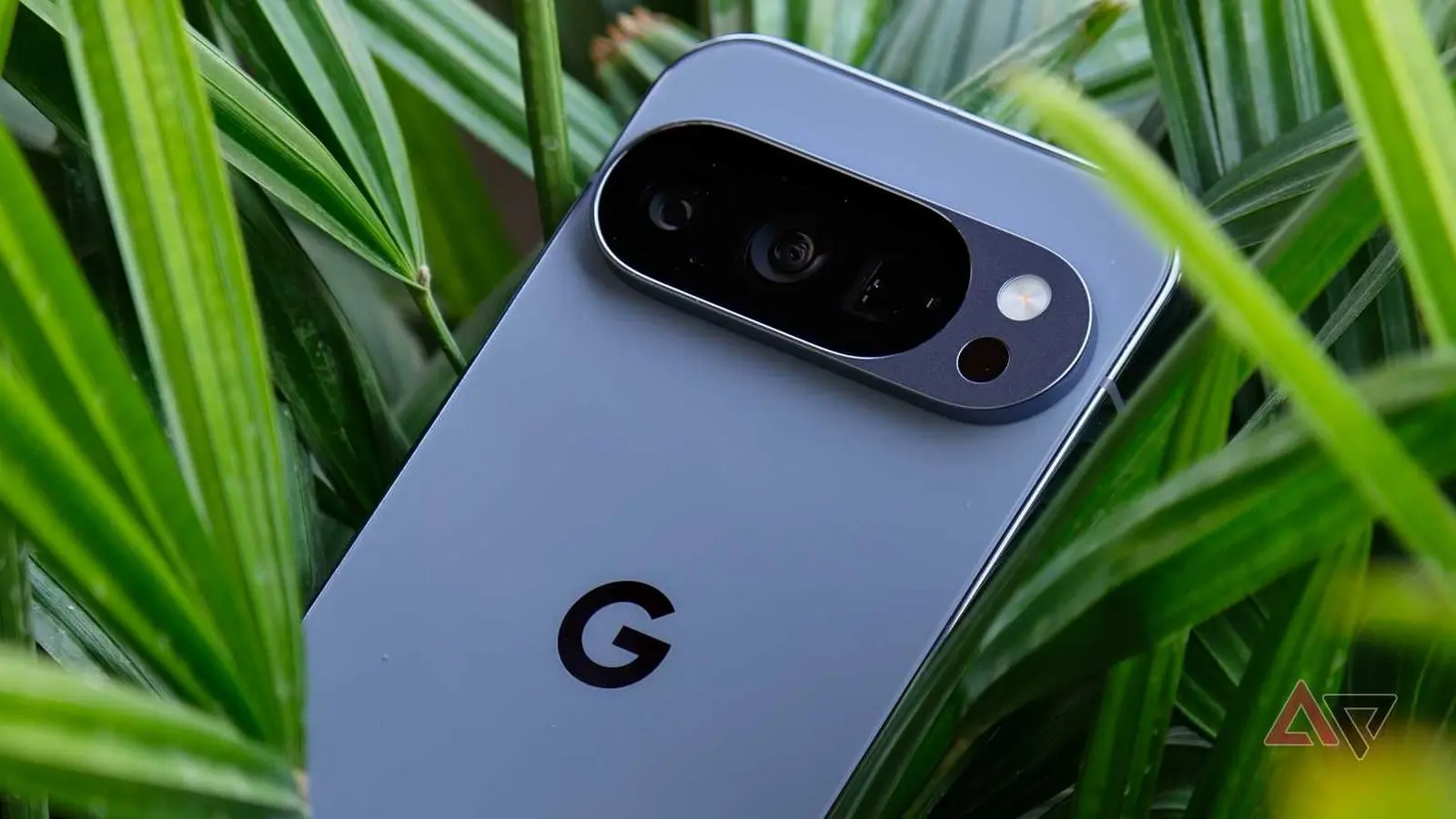 Google Pixel 10 Pro resiste críticas tras un año de uso intenso, imagen 2